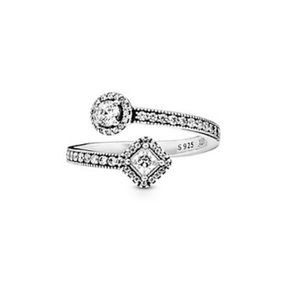 Pandora Absolute Elegance ring